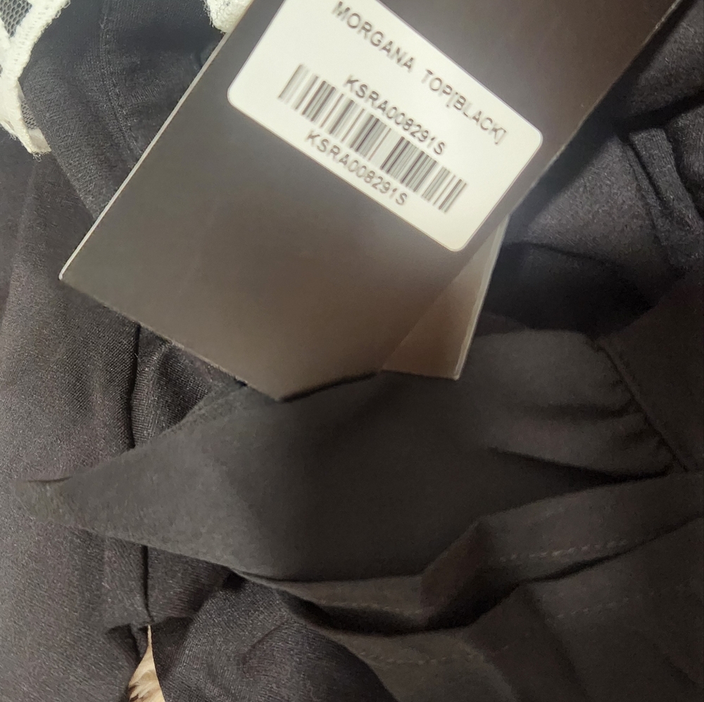 Killstar black button-down shirt with bell sleeves - Picture 10 of 11